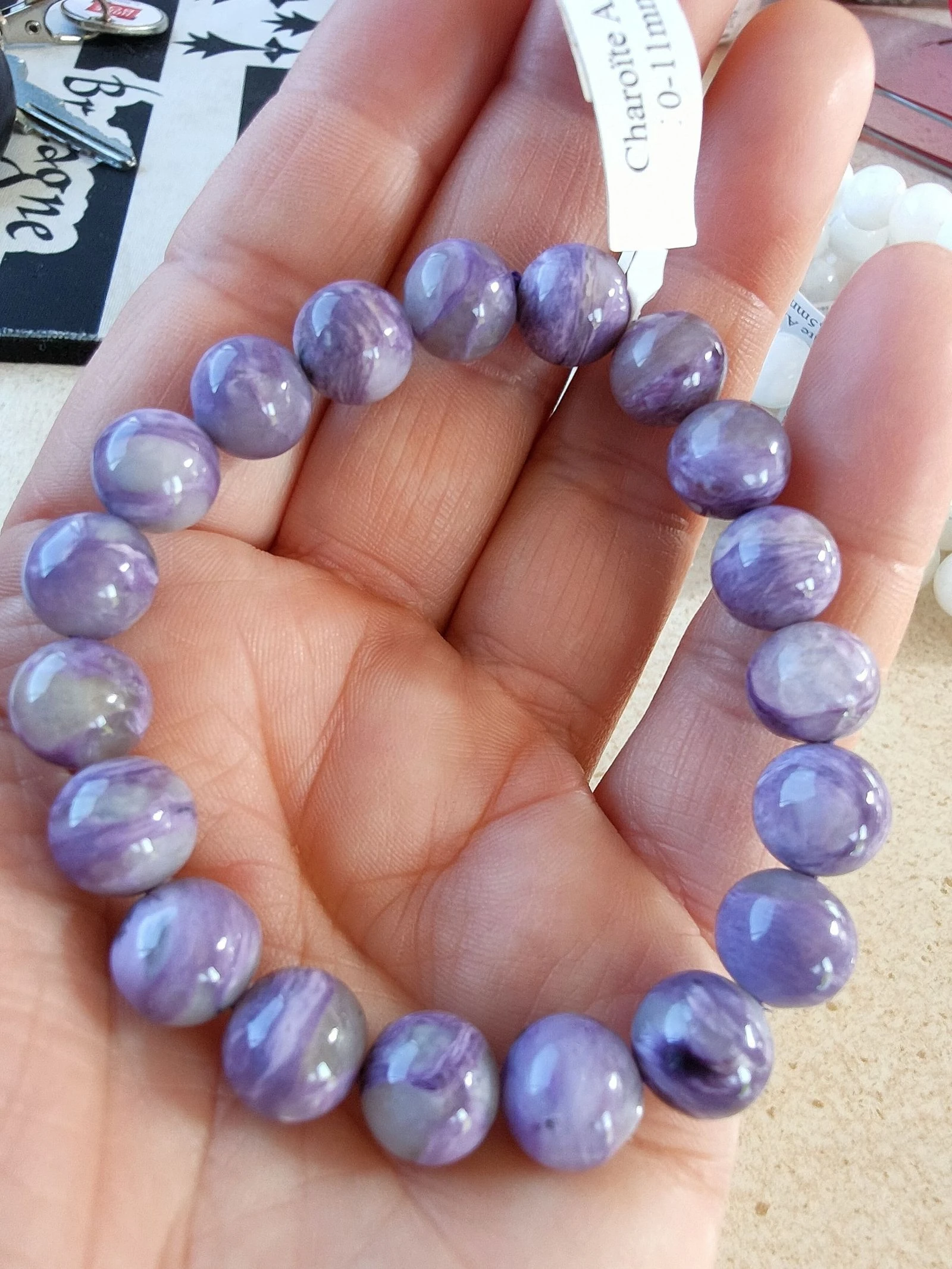 Un bracelet en Charoïte de Russie AA+
